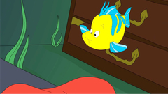 King Triton fucks his cute daughter Ariel in tight anal hole