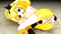 Kinky 3d monster spots blonde hottie masturbating her shaved cunt