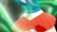 Busty redhead cutie looks so hot and innocent at the same time